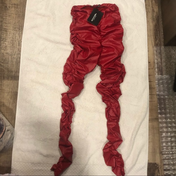 SOLD Red pants - Picture 2 of 2